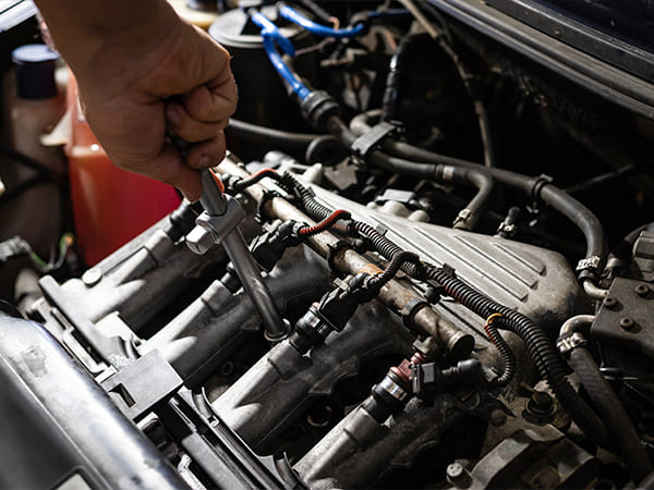 Engine Fuel System Service